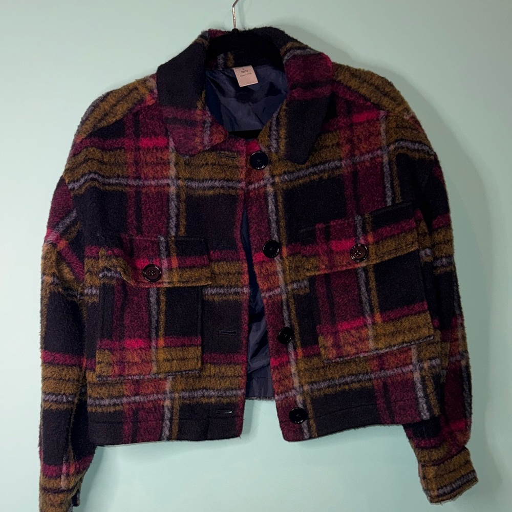 Nordstrom kids Plaid Cropped Jacket lined 
Bundle any girls items and save big - Picture 3 of 5